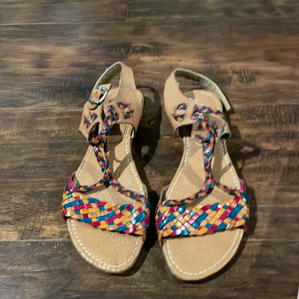 Mexican huarache . All Leather straps, never worn. Size 7 in women